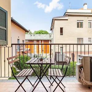 Casa Azzurra - By Host4u San Donato Milanese